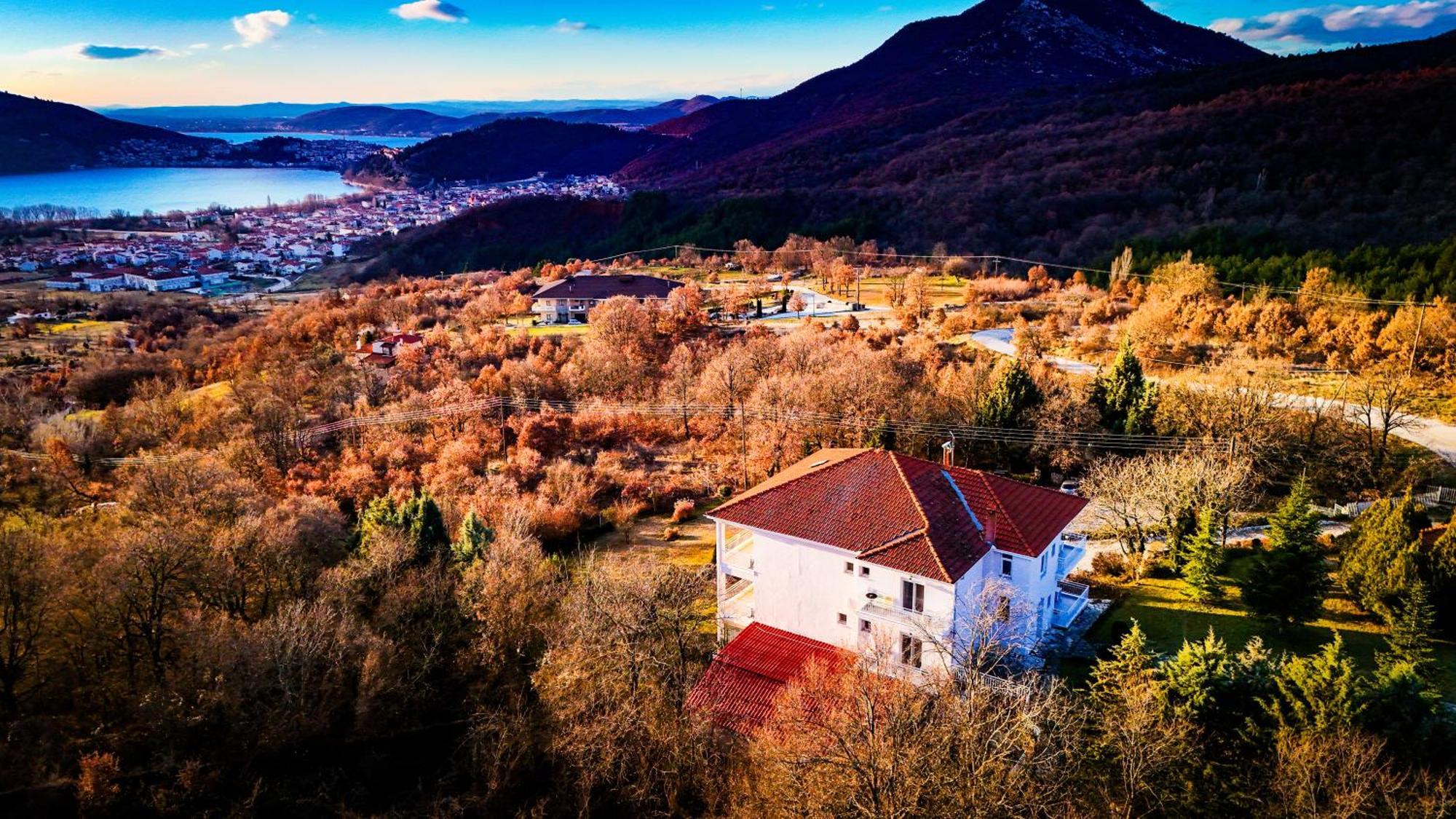 Guesthouse Vissinokipos - Biker Friendly - Motorradhotel Kastoria Exterior foto